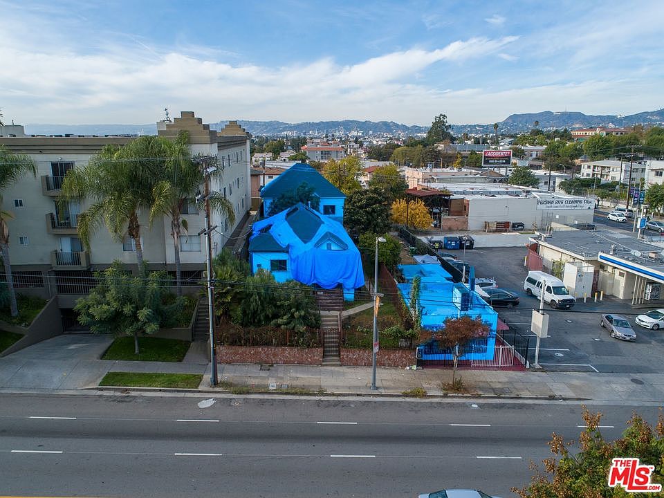 2nd image of 315 N Alvarado St