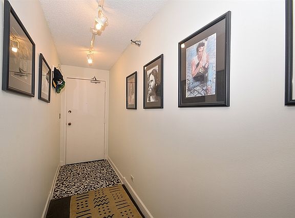 3rd image of 70 W Huron St #G61