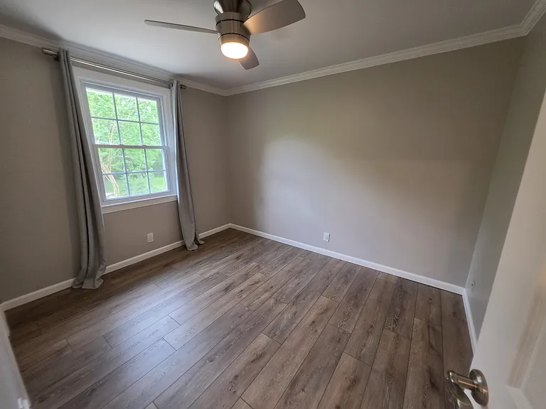 218 Colt Dr — Photo 8