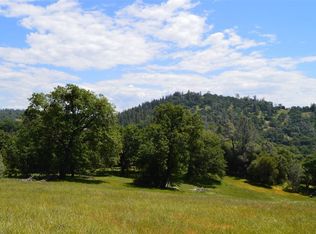 19529 Peyton Pl, Grass Valley, CA 95949