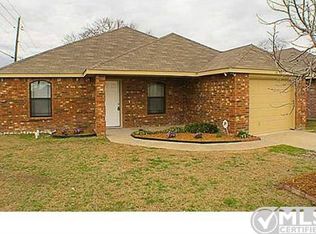 10142 Ekukpe Dr, Dallas, TX 75217