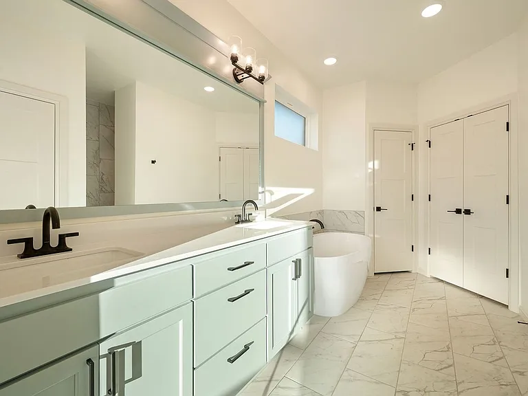 5017 Misty Wood Ln — Photo 39