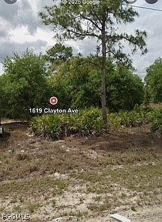 5th image of 1619 Clayton Ave