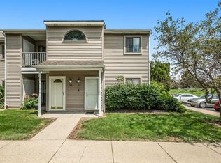 711 Clubhouse Dr, Ypsilanti, MI 48197