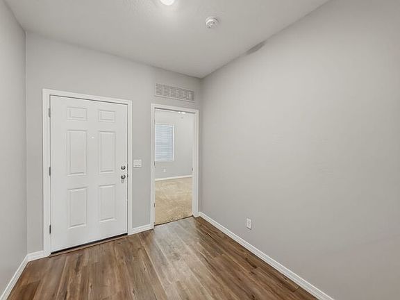 2nd image of 19590 W Badgett Ln