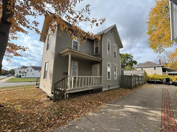 937 Alpine Ave NW, Grand Rapids, MI 49504