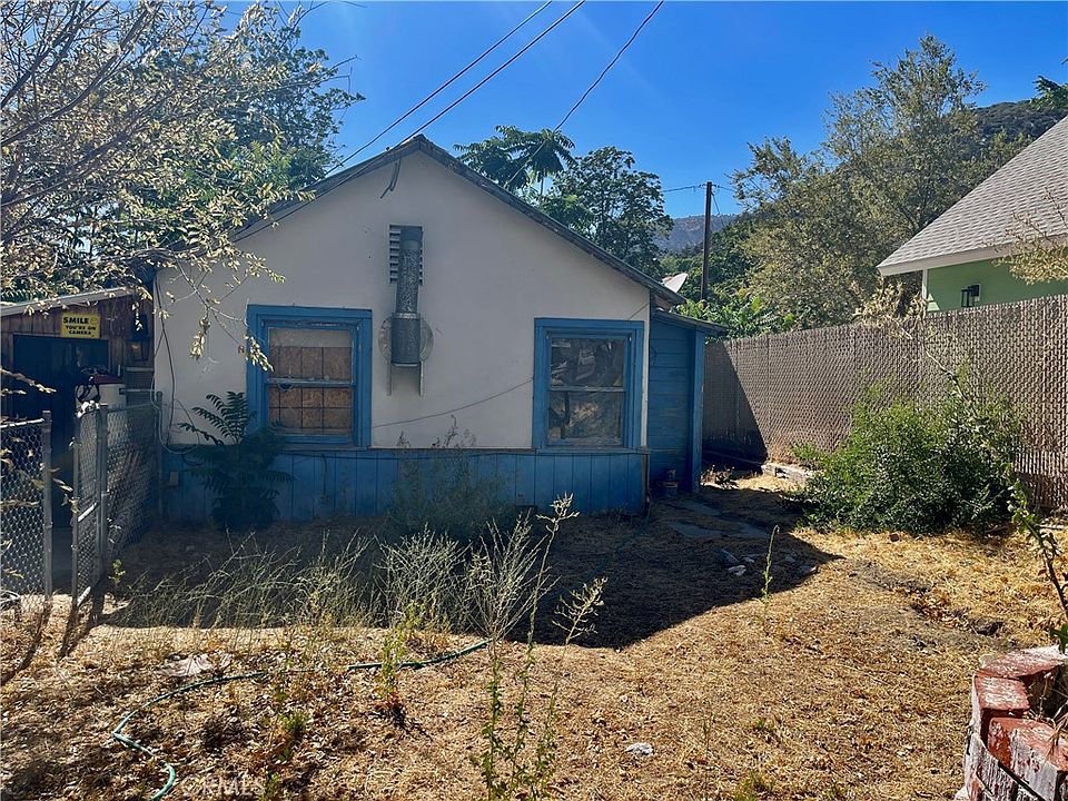 1st image of 705 Fresno Trl