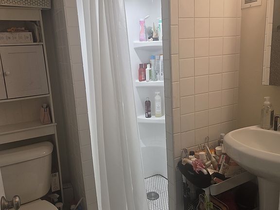 Bathroom, Tiled Shower