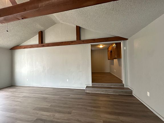 5th image of 1707 1/2 NW 17th St #1/2