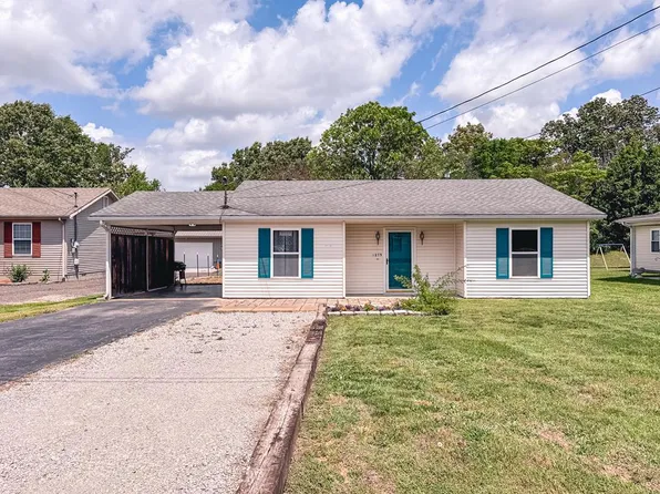 1879 Eastwind Ct, Madisonville, KY 42431