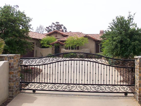 Majestic Rock & Iron Entry