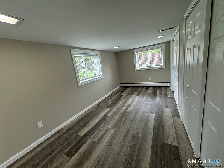 55 White Oak Ln — Photo 5