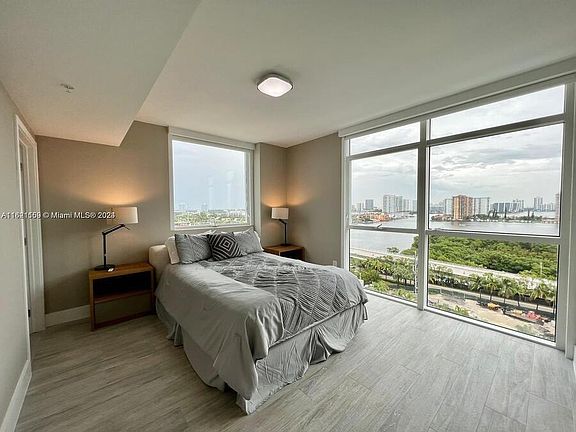 2nd image of 400 Sunny Isles Blvd APT 1115