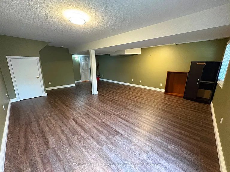 60 Everglade Cres — Photo 31
