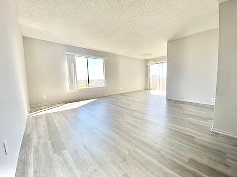 4th image of 3747 Glendon Ave #306