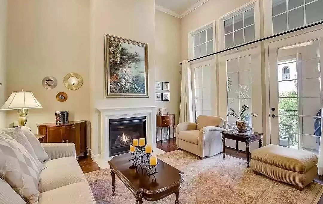 3686 Aviano Way — Photo 2