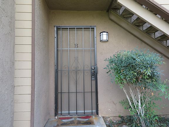 5th image of 1501 Border Ave APT B