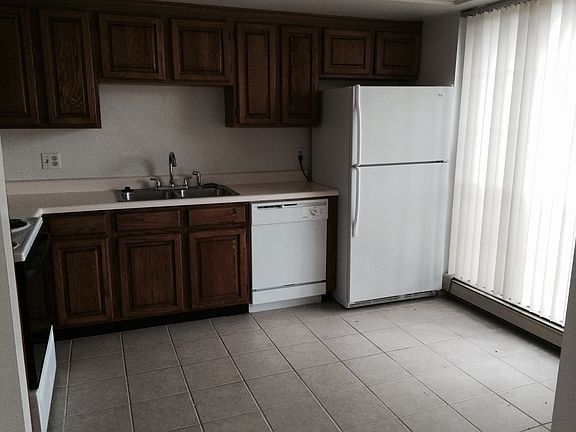 4th image of 9009 N White Oak Ln APT 118