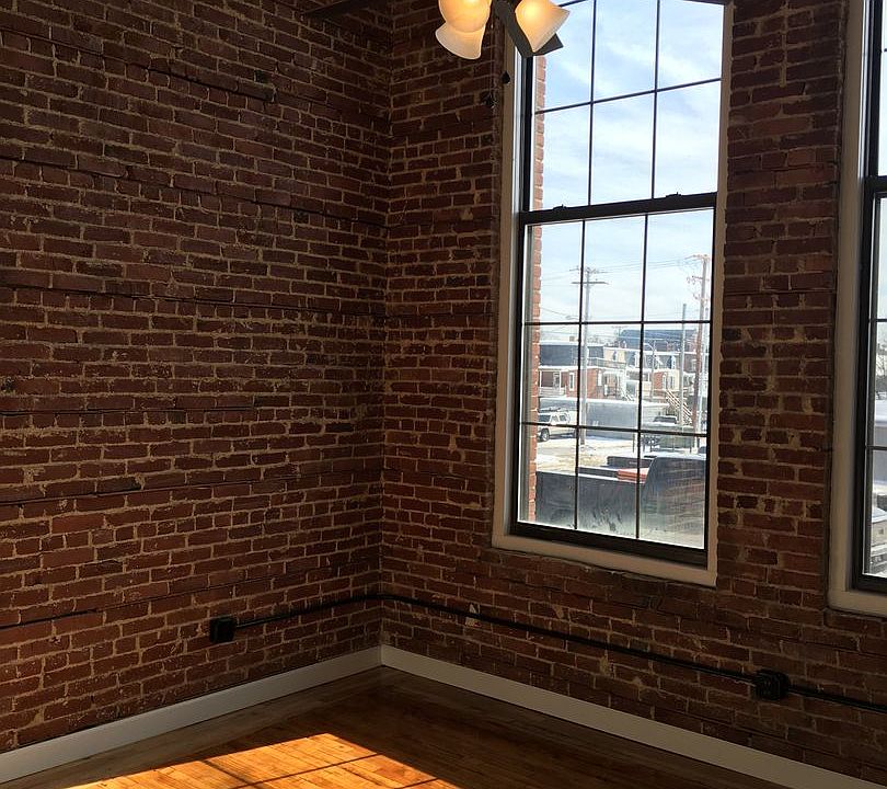 1st image of 20 Sigsbee Ave #206