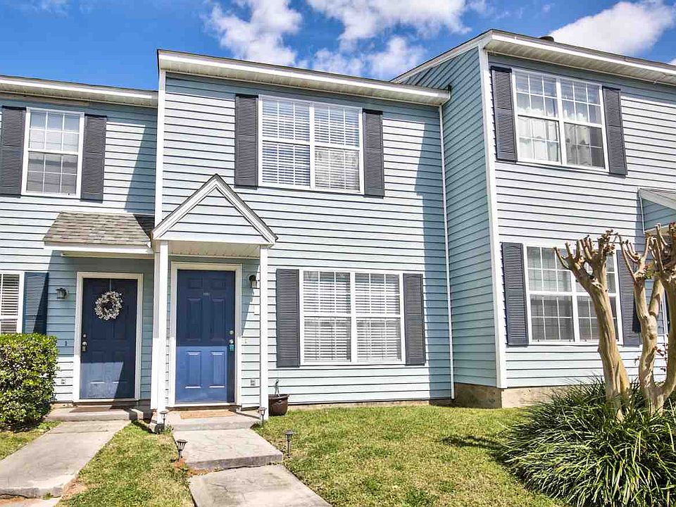 1st image of 2213 Timberwood Cir S #210