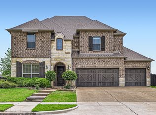 813 Goose Ct, Forney, TX 75126