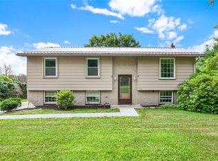 412 Morningland Dr, Windber, PA 15963