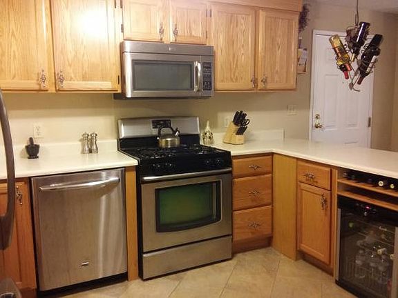 4th image of 6 Knights Bridge Dr APT 306