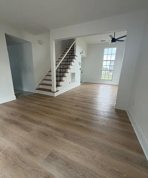 5106 Rosegreen Ct — Photo 2