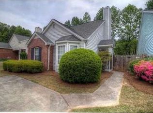 2796 Saint Charles Ln NW, Kennesaw, GA