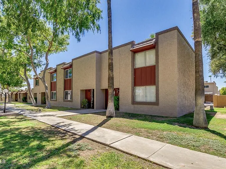 8303 E Thomas Rd — Photo 34