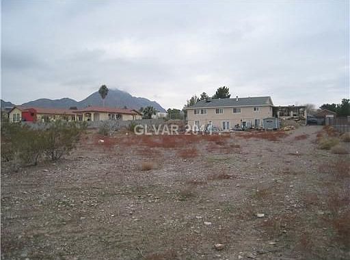 2nd image of 1020 Santa Helena Ave