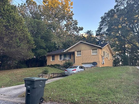 2nd image of 445 Wedgeworth Rd