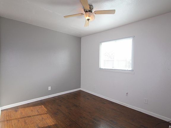 5th image of 3926 Belden St