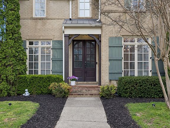 5th image of 2944 Americus Dr