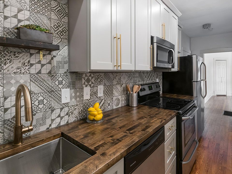 Designer kitchen 