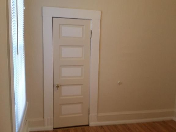 3rd image of 3946 N Gantenbein Ave