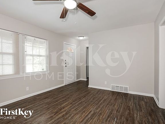 2nd image of 1532 Milmo Dr