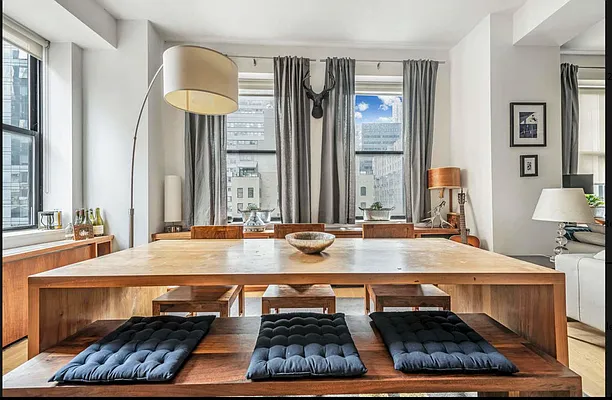 Rented by Compass | media 37