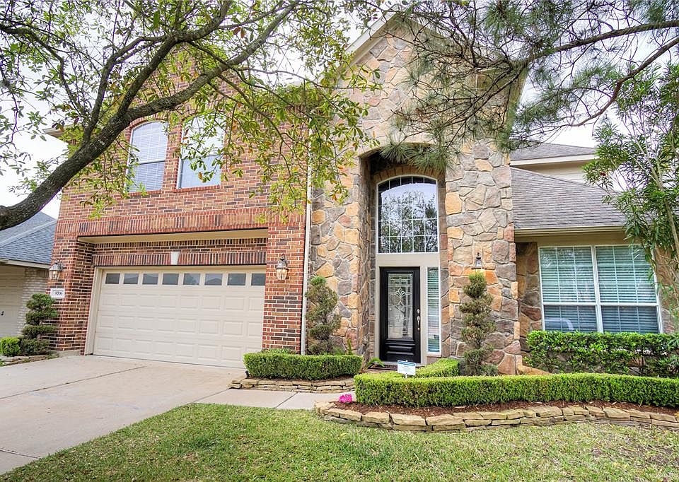 1st image of 9706 Dover Springs Ct