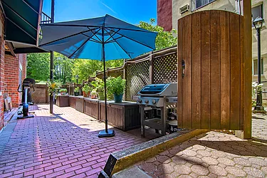 Sold by Sold By Bart Real Estate Partners inc