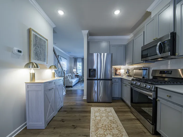 3160 N Hills Dr — Photo 20