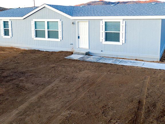 2nd image of 17130 E Wyoming Way