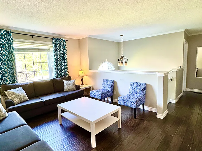 19 Briardale Blvd — Photo 15