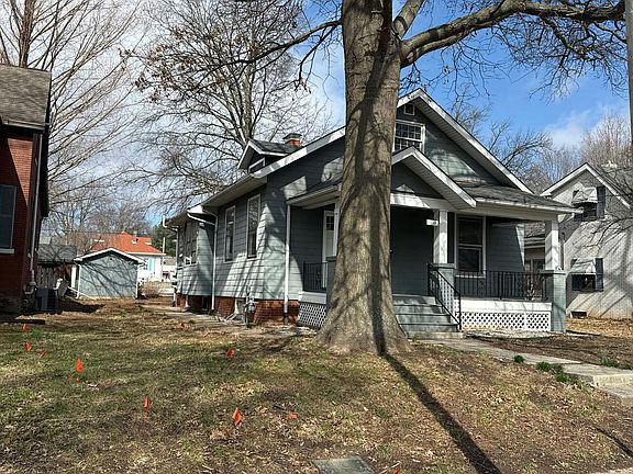 3rd image of 1119 N Church St
