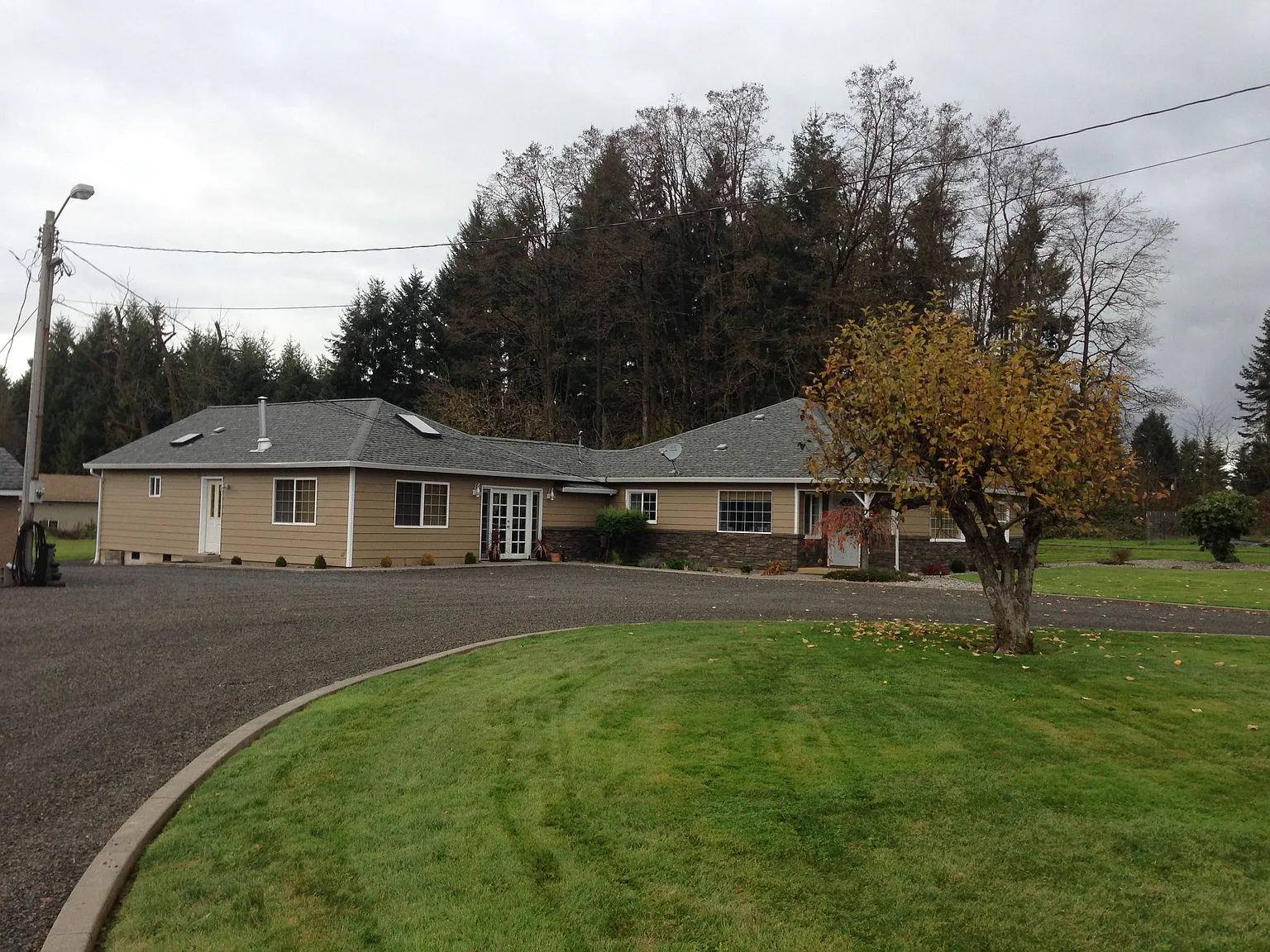 668 Highway 603 photo 1
