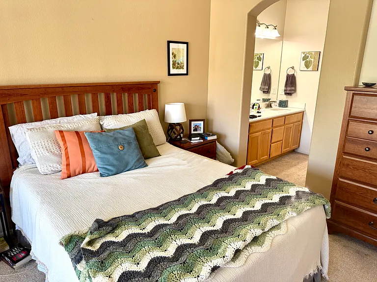 402 Bay Berry Pl — Photo 11