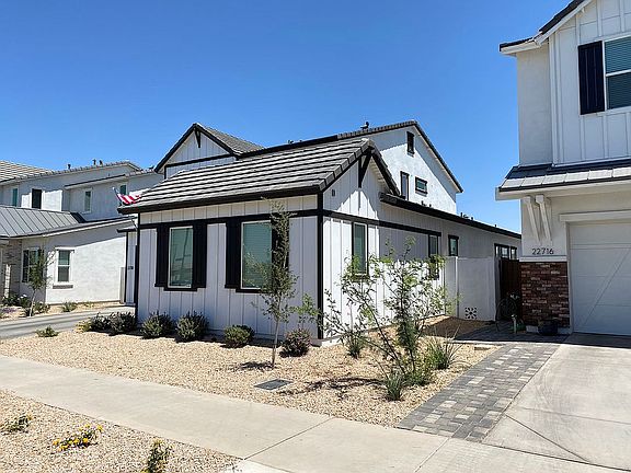 2nd image of 22710 E Arroyo Verde Dr