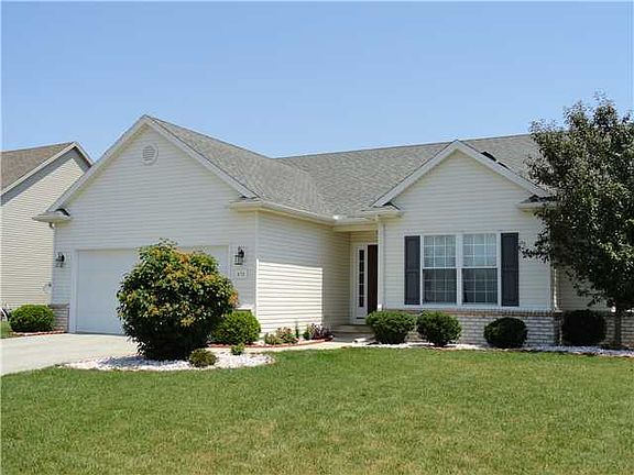 2nd image of 673 Sandstone Dr