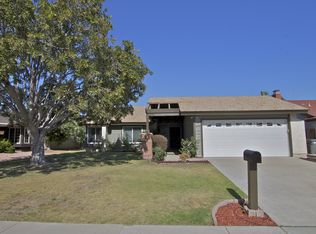 9553 Hinton Dr, Santee, CA 92071