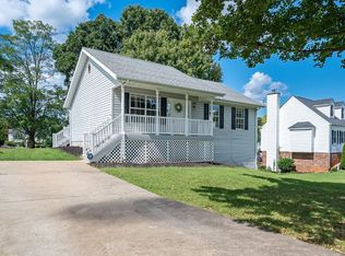 111 Willow Bend Dr, Lynchburg, VA 24502